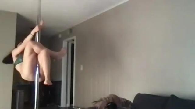 Image 3 of honeymuff Stream on Chaturbate on 14 months ago