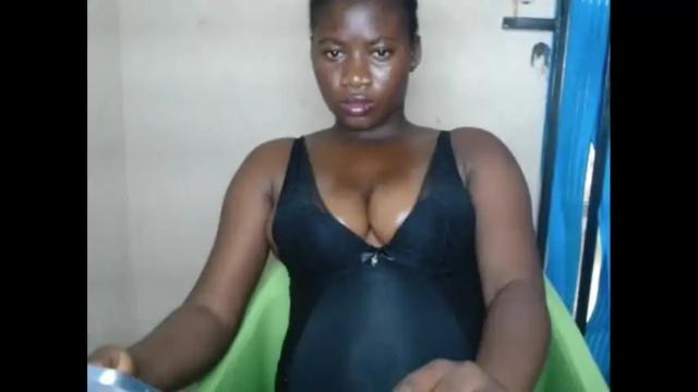 Image 4 of honeyxcunt Stream on Chaturbate on 9 days ago