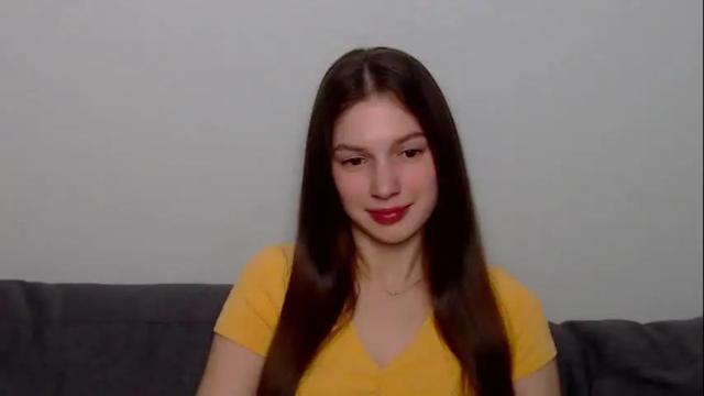 Image 11 of honeyynancyy Stream on Chaturbate on 14 months ago