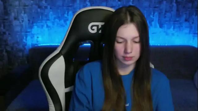 Image 12 of honeyynancyy Stream on Chaturbate on 4 months ago