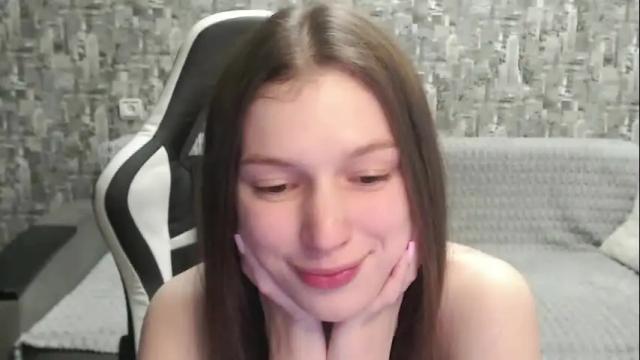 Image 12 of honeyynancyy Stream on Chaturbate on 4 months ago