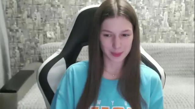 Image 10 of honeyynancyy Stream on Chaturbate on 4 months ago
