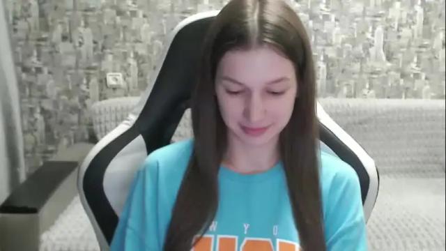 Image 12 of honeyynancyy Stream on Chaturbate on 4 months ago