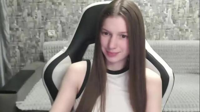 Image 8 of honeyynancyy Stream on Chaturbate on 3 months ago