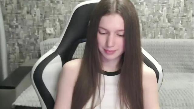 Image 8 of honeyynancyy Stream on Chaturbate on 3 months ago