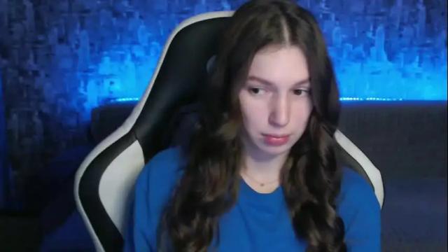 Image 6 of honeyynancyy Stream on Chaturbate on 3 months ago