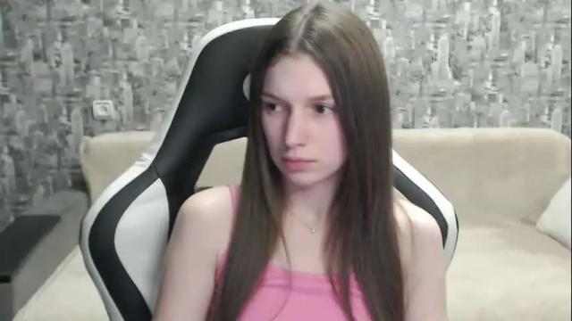Image 8 of honeyynancyy Stream on Chaturbate on 3 months ago