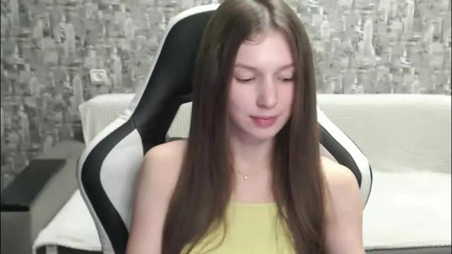 Image 12 of honeyynancyy Stream on Chaturbate on 2 months ago