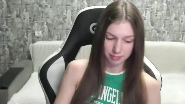 Image 11 of honeyynancyy Stream on Chaturbate on 2 months ago
