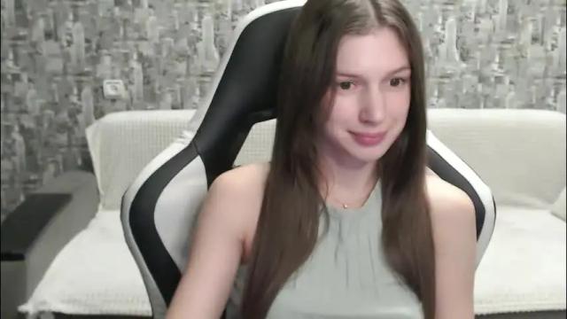 Image 11 of honeyynancyy Stream on Chaturbate on 2 months ago
