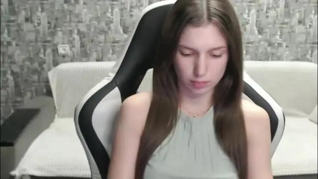 Image 8 of honeyynancyy Stream on Chaturbate on 2 months ago