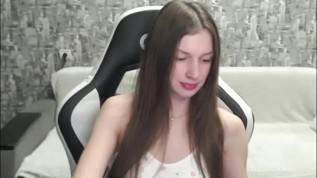 Image 7 of honeyynancyy Stream on Chaturbate on 2 months ago