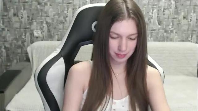 Image 10 of honeyynancyy Stream on Chaturbate on 2 months ago