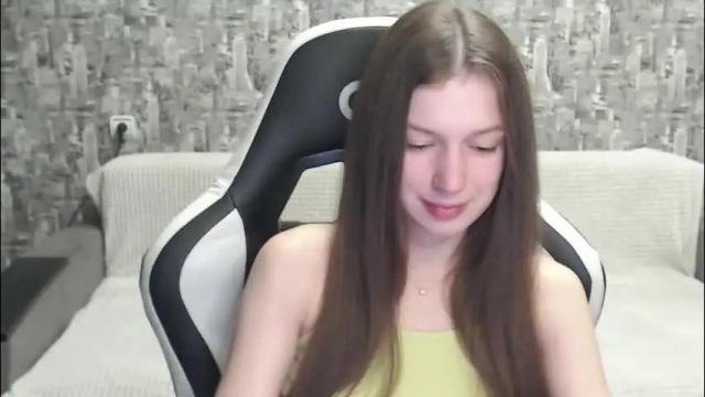 Image 7 of honeyynancyy Stream on Chaturbate on 1 month ago