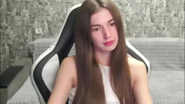 Image 10 of honeyynancyy Stream on Chaturbate on 1 month ago