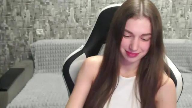 Image 4 of honeyynancyy Stream on Chaturbate on 1 month ago