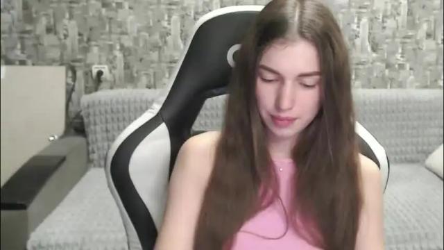 Image 7 of honeyynancyy Stream on Chaturbate on 1 month ago