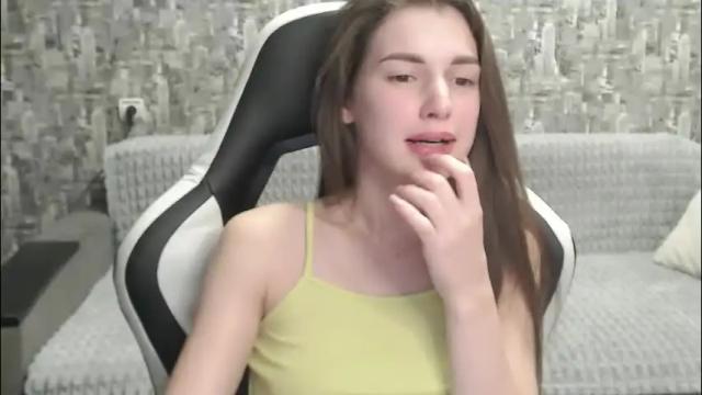 Image 3 of honeyynancyy Stream on Chaturbate on 1 month ago