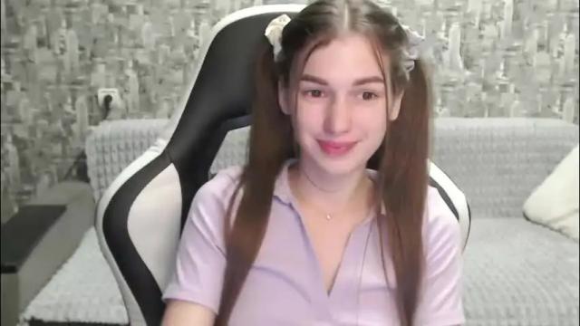 Image 2 of honeyynancyy Stream on Chaturbate on 1 month ago