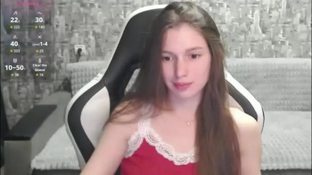 Image 10 of honeyynancyy Stream on Chaturbate on 29 days ago