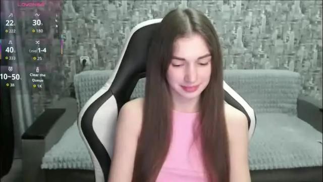 Image 2 of honeyynancyy Stream on Chaturbate on 3 days ago