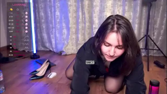 Image 4 of hoot_owl_cb Stream on Chaturbate on 1 month ago