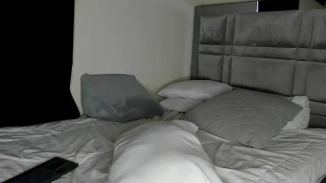 Image 10 of hope_daily Stream on Chaturbate on 14 months ago