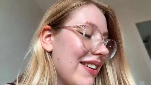 Image 11 of horney_audrey Stream on Chaturbate on 1 month ago