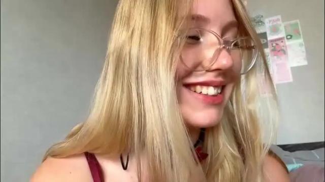 Image 10 of horney_audrey Stream on Chaturbate on 2 months ago