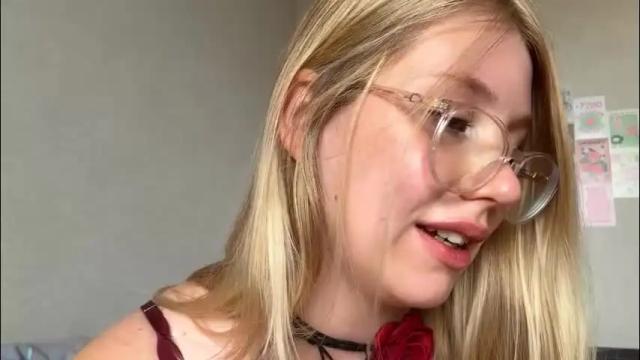 Image 2 of horney_audrey Stream on Chaturbate on 2 months ago