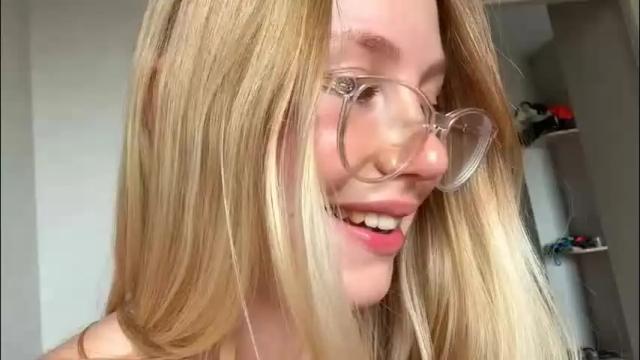 Image 7 of horney_audrey Stream on Chaturbate on 2 months ago