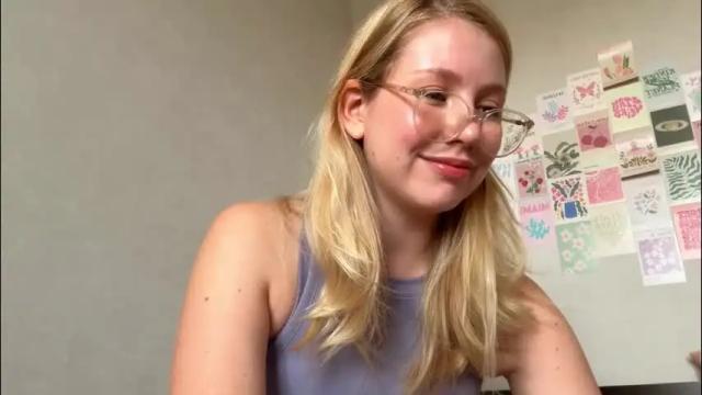 Image 12 of horney_audrey Stream on Chaturbate on 1 month ago