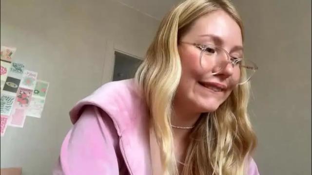 Image 11 of horney_audrey Stream on Chaturbate on 1 month ago