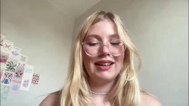 Image 10 of horney_audrey Stream on Chaturbate on 28 days ago
