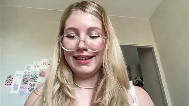 Image 10 of horney_audrey Stream on Chaturbate on 25 days ago
