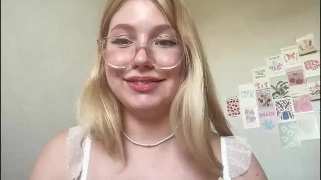 Image 7 of horney_audrey Stream on Chaturbate on 25 days ago