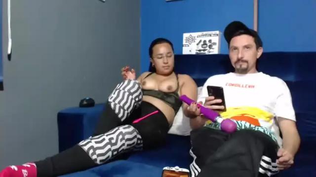 Image 10 of horneylatincandy Stream on Chaturbate on 18 months ago