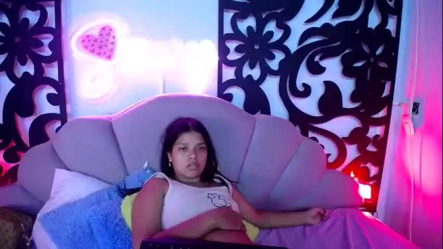 Image 11 of horny_babyss Stream on Chaturbate on 1 month ago
