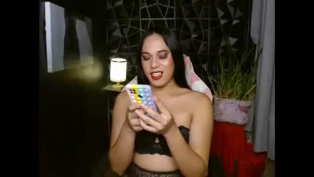 Image 2 of horny_jade123 Stream on Chaturbate on 19 months ago