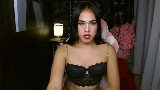 Image 12 of horny_jade123 Stream on Chaturbate on 19 months ago