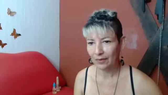 Image 11 of horny_maature Stream on Chaturbate on 15 months ago