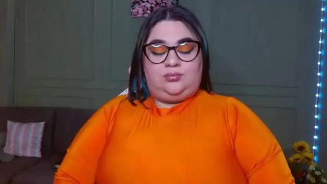 Image 6 of horny_neighbors_ Stream on Chaturbate on 19 months ago