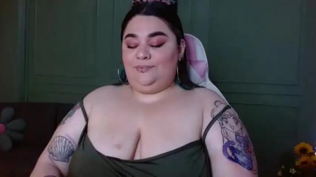 Image 10 of horny_neighbors_ Stream on Chaturbate on 13 months ago