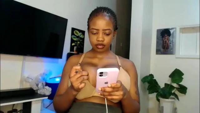 Image 7 of horny_princcess Stream on Chaturbate on 1 month ago