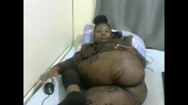 Image 7 of horny_tasha Stream on Chaturbate on 14 months ago