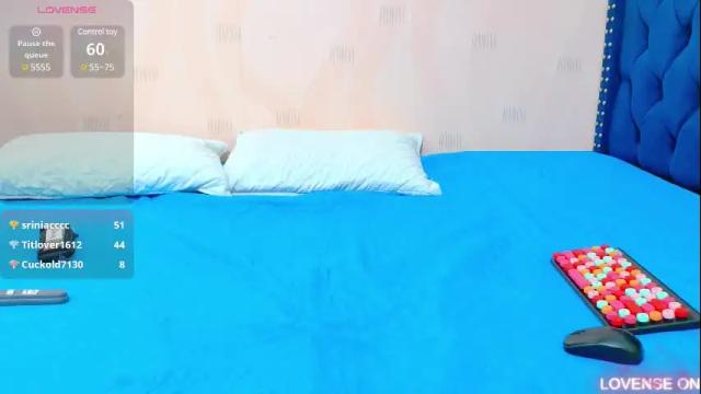Image 4 of hornybarelylegalgirl Stream on Chaturbate on 1 month ago