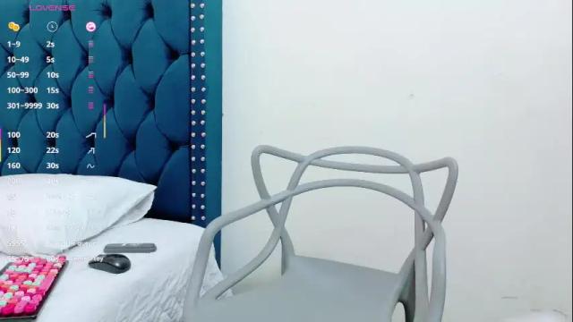 Thumbnail 1, hornybarelylegalgirl's Stream at Chaturbate, 22 days ago