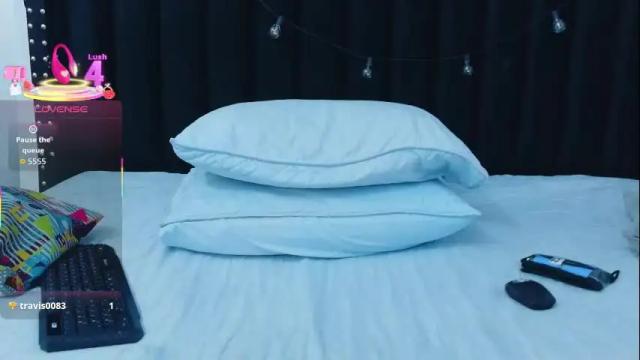 Thumbnail 2, hornybarelylegalgirl's Stream at Chaturbate, 1 month ago