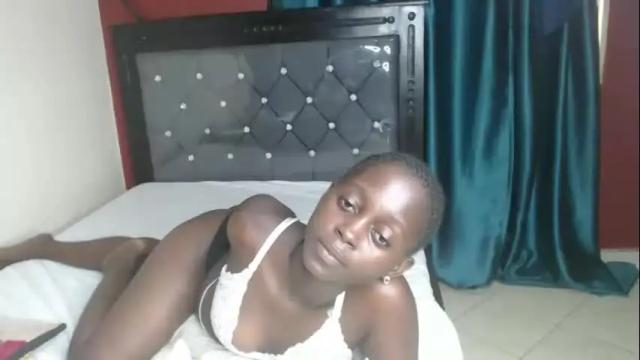 Image 8 of hornybella4 Stream on Chaturbate on 5 days ago