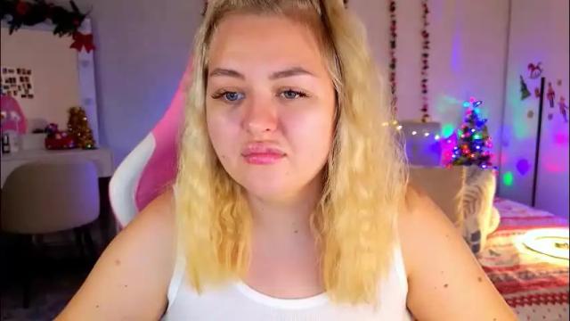 Image 11 of hornycakee Stream on Chaturbate on 1 month ago